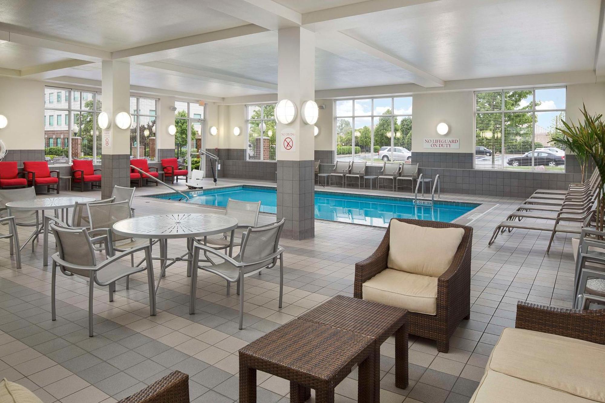 Hotel Doubletree By Hilton Chicago Midway Airport, Il Bedford Park Esterno foto